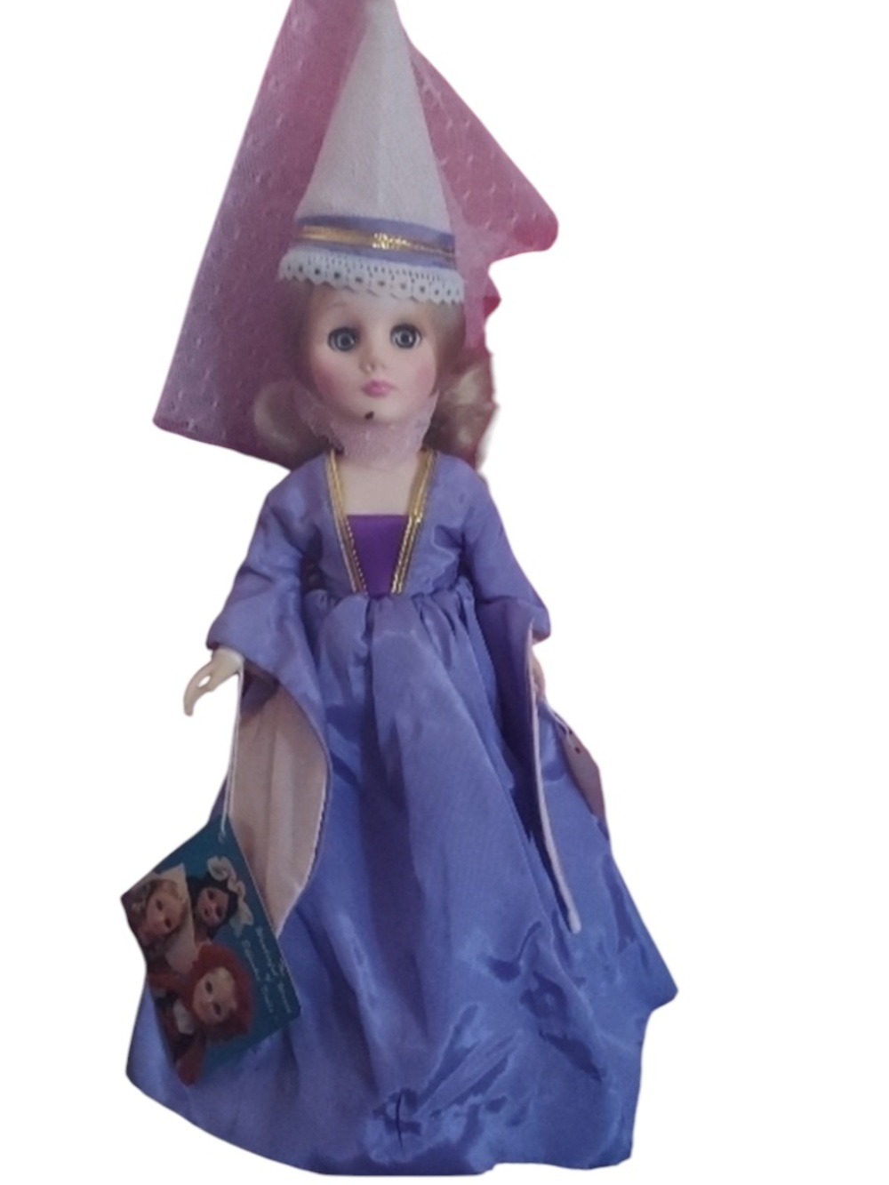 VINTAGE EFFANBEE STORYBOOK DOLL "MAID MARIAN" VINTAGE WITH TAG.